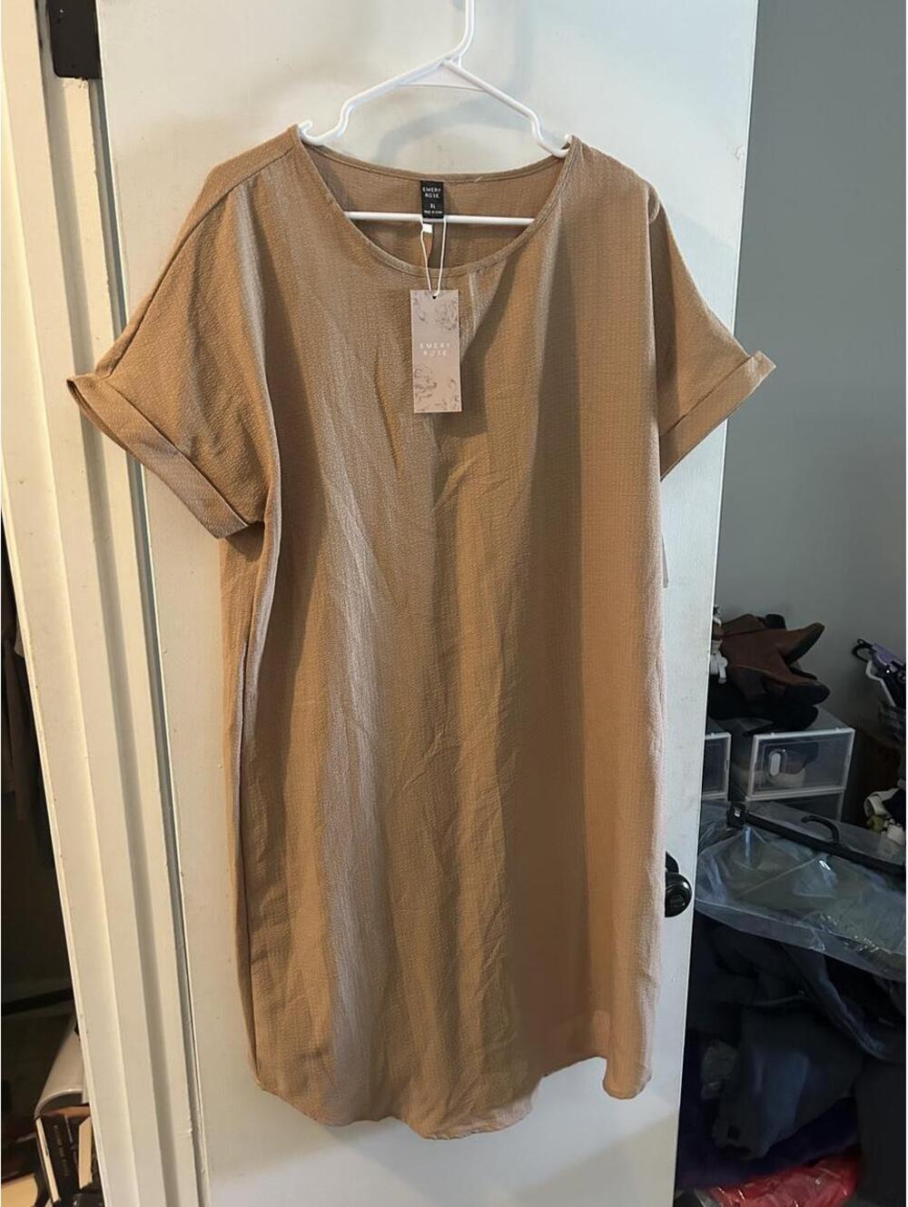 NWT Emery Rose lightweight midi dress in tan & brown size XL